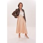 Monika Keller-Outfit-1.jpeg